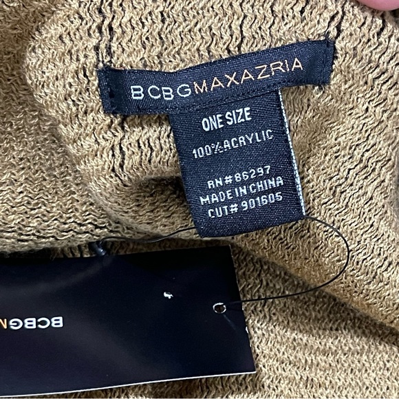 NWT BcbgMaxAzria Two Tone Cape Fringe Hem One Size - Picture 12 of 12